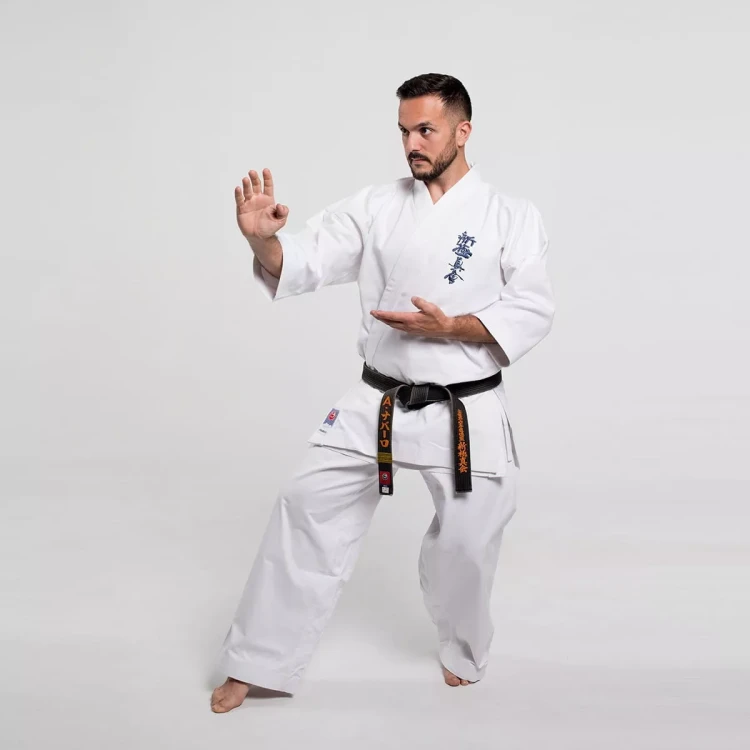 Karatega kimono Karate Shinkyokushin białe Yantsu FUJIMAE